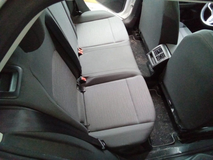 Volkswagen Golf 2.0 TDI 85 kW (115 CV) Vehículo usado en Madrid Volkswagen Golf 2.0 TDI 85 kW (115 CV) Vehículo usado en Madrid