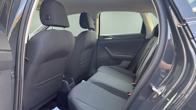 Volkswagen Polo Advance 1.0 TSI 70 kW (95 CV) 12 Volkswagen Polo Advance 1.0 TSI 70 kW (95 CV) 12