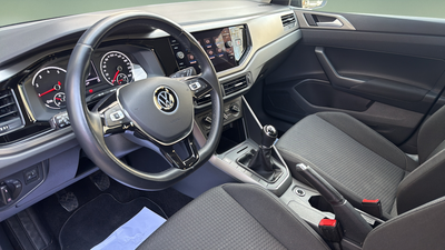 Volkswagen Polo Advance 1.0 TSI 70 kW (95 CV) 11 Volkswagen Polo Advance 1.0 TSI 70 kW (95 CV) 11