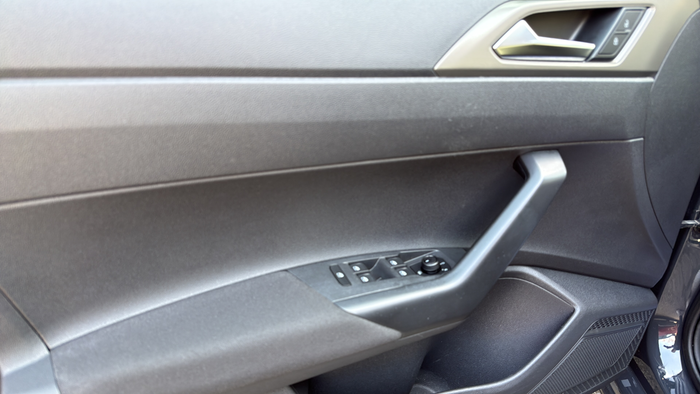 Volkswagen Polo Advance 1.0 TSI 70 kW (95 CV) Vehículo usado en Madrid Volkswagen Polo Advance 1.0 TSI 70 kW (95 CV) Vehículo usado en Madrid