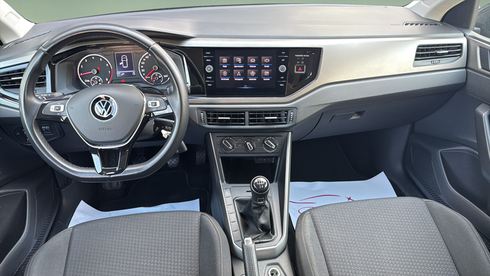 Volkswagen Polo Advance 1.0 TSI 70 kW (95 CV) Vehículo usado en Madrid Volkswagen Polo Advance 1.0 TSI 70 kW (95 CV) Vehículo usado en Madrid