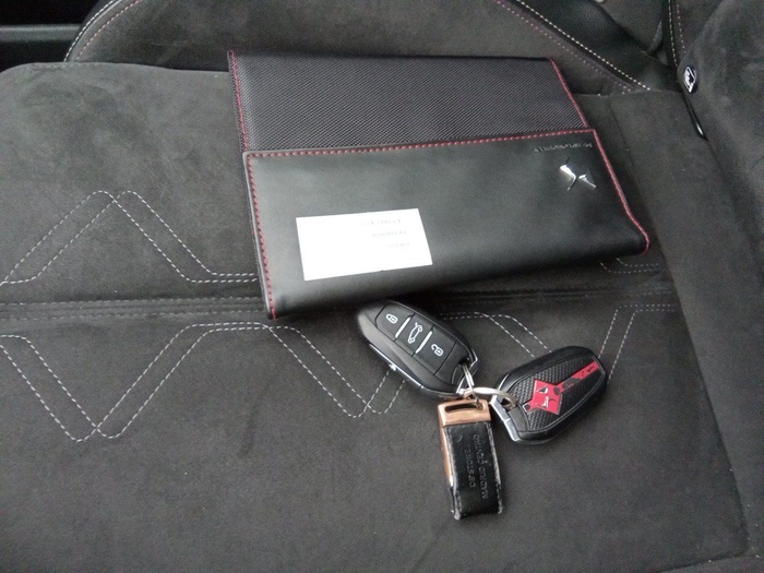 DS DS7 Crossback E-Tense 225 Performance Line Auto 165 kW (225 CV) Vehículo usado en Madrid DS DS7 Crossback E-Tense 225 Performance Line Auto 165 kW (225 CV) Vehículo usado en Madrid