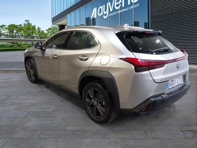 Lexus UX 250h Business 2WD 135 kW (184 CV) 6 Lexus UX 250h Business 2WD 135 kW (184 CV) 6