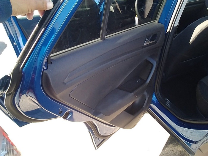 Volkswagen T-Roc Advance 2.0 TDI 110 kW (150 CV) Vehículo usado en Madrid Volkswagen T-Roc Advance 2.0 TDI 110 kW (150 CV) Vehículo usado en Madrid