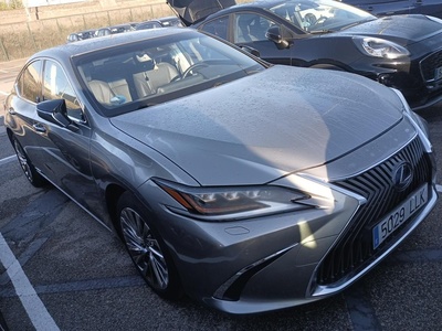 Lexus ES 300h Executive 160 kW (218 CV) 4 Lexus ES 300h Executive 160 kW (218 CV) 4