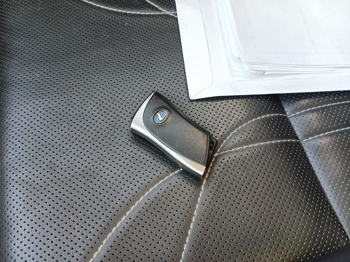 Lexus ES 300h Executive 160 kW (218 CV) Vehículo usado en Madrid Lexus ES 300h Executive 160 kW (218 CV) Vehículo usado en Madrid