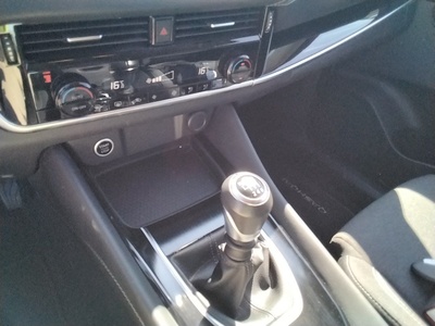 Nissan Qashqai DIG-T 140 mHEV N-Connecta 4x2 103 kW (140 CV) 11 Nissan Qashqai DIG-T 140 mHEV N-Connecta 4x2 103 kW (140 CV) 11