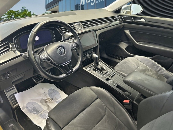 Volkswagen Arteon Elegance 2.0 TDI 110 kW (150 CV) DSG Vehículo usado en Madrid Volkswagen Arteon Elegance 2.0 TDI 110 kW (150 CV) DSG Vehículo usado en Madrid