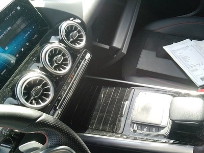 Mercedes-Benz EQA 250 140 kW (190 CV) 10 Mercedes-Benz EQA 250 140 kW (190 CV) 10