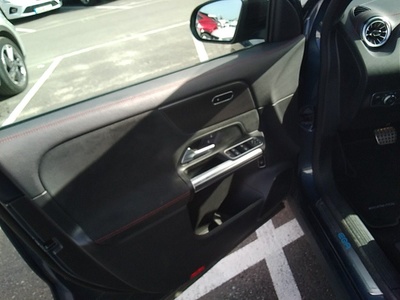 Mercedes-Benz EQA 250 140 kW (190 CV) 14 Mercedes-Benz EQA 250 140 kW (190 CV) 14