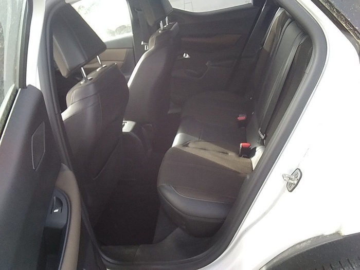 DS DS3 BlueHDi 100 So Chic 73 kW (100 CV) Vehículo usado en Madrid DS DS3 BlueHDi 100 So Chic 73 kW (100 CV) Vehículo usado en Madrid