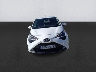 Toyota Aygo 1.0 70 x-play 53 kW (72 CV) 2 Toyota Aygo 1.0 70 x-play 53 kW (72 CV) 2