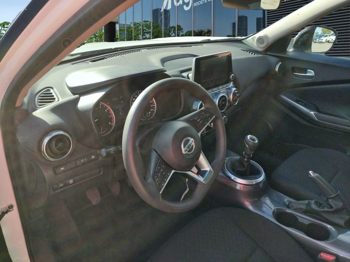 Nissan Juke DIG-T Acenta 84 kW (114 CV) Vehículo usado en Madrid Nissan Juke DIG-T Acenta 84 kW (114 CV) Vehículo usado en Madrid