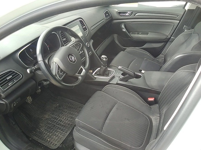 Renault Megane Business Blue dCi 85 kW (115 CV) Vehículo usado en Madrid Renault Megane Business Blue dCi 85 kW (115 CV) Vehículo usado en Madrid