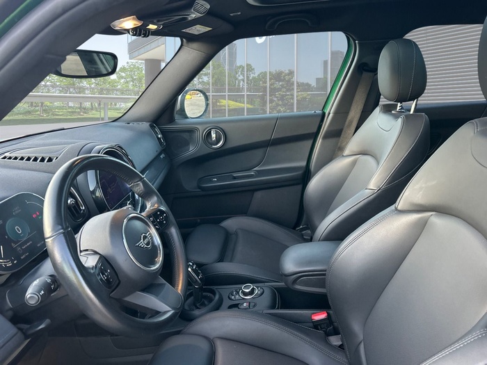 MINI MINI Countryman Cooper 100 kW (136 CV) Vehículo usado en Madrid MINI MINI Countryman Cooper 100 kW (136 CV) Vehículo usado en Madrid