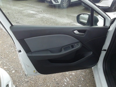 Renault Clio Business Blue dCi 63 kW (85 CV) 14 Renault Clio Business Blue dCi 63 kW (85 CV) 14