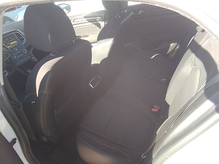 Renault Megane Business Blue dCi 85 kW (115 CV) Vehículo usado en Madrid Renault Megane Business Blue dCi 85 kW (115 CV) Vehículo usado en Madrid