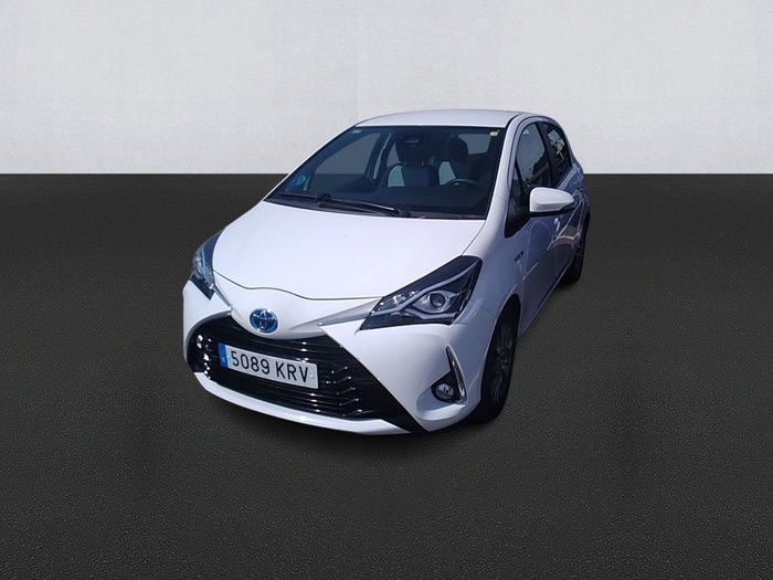 Toyota Yaris 1.5 100H Active 74 kW (100 CV) Vehículo usado en Madrid Toyota Yaris 1.5 100H Active 74 kW (100 CV) Vehículo usado en Madrid