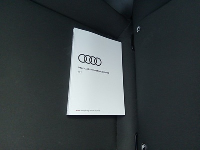 Audi A1 Sportback 25 TFSI 70 kW (95 CV) 15 Audi A1 Sportback 25 TFSI 70 kW (95 CV) 15