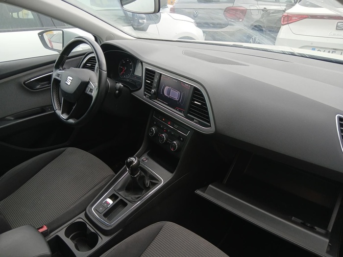 SEAT Leon ST 1.6 TDI S&S Style Edition Nav 85 kW (115 CV) Vehículo usado en Madrid SEAT Leon ST 1.6 TDI S&S Style Edition Nav 85 kW (115 CV) Vehículo usado en Madrid