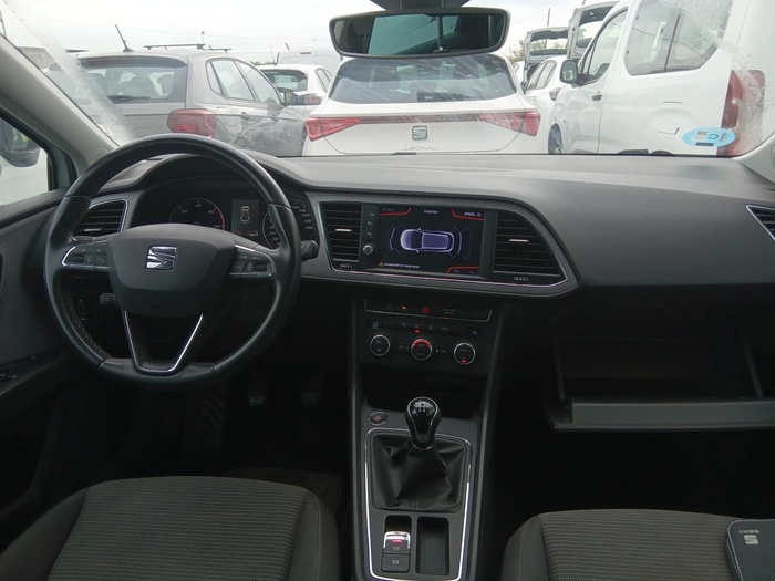 SEAT Leon ST 1.6 TDI S&S Style Edition Nav 85 kW (115 CV) Vehículo usado en Madrid SEAT Leon ST 1.6 TDI S&S Style Edition Nav 85 kW (115 CV) Vehículo usado en Madrid