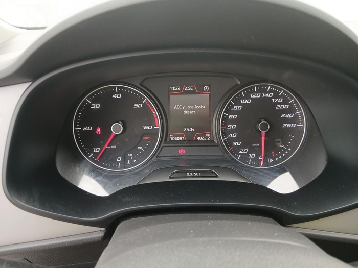 SEAT Leon ST 1.6 TDI S&S Style Edition Nav 85 kW (115 CV) Vehículo usado en Madrid SEAT Leon ST 1.6 TDI S&S Style Edition Nav 85 kW (115 CV) Vehículo usado en Madrid