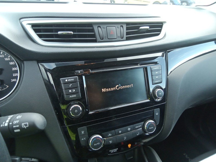 Nissan Qashqai dCi 85 Acenta 85 kW (115 CV) Vehículo usado en Madrid Nissan Qashqai dCi 85 Acenta 85 kW (115 CV) Vehículo usado en Madrid