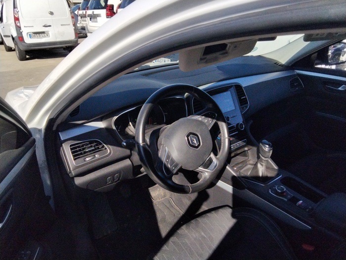 Renault Talisman Limited Blue dCi 88 kW (120 CV) Vehículo usado en Madrid Renault Talisman Limited Blue dCi 88 kW (120 CV) Vehículo usado en Madrid