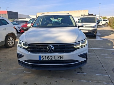 Volkswagen Tiguan Life 1.5 TSI 110 kW (150 CV) DSG 2 Volkswagen Tiguan Life 1.5 TSI 110 kW (150 CV) DSG 2