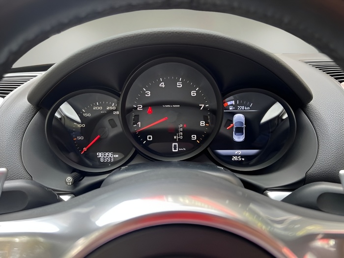 Porsche Boxster Cabrio Black Edition 195 kW (265 CV) Vehículo usado en Madrid Porsche Boxster Cabrio Black Edition 195 kW (265 CV) Vehículo usado en Madrid