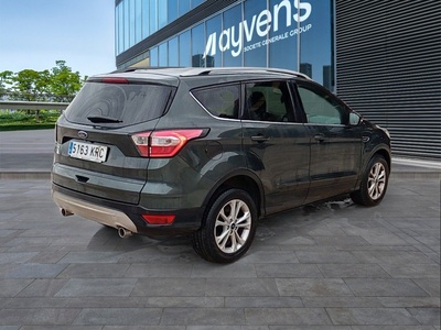 Ford Kuga 2.0 TDCI S&S Titanium 4x2 110 kW (150 CV) 4 Ford Kuga 2.0 TDCI S&S Titanium 4x2 110 kW (150 CV) 4