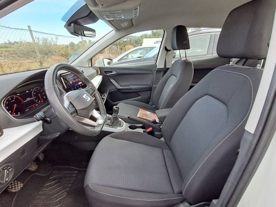 SEAT Arona 1.0 TSI Style 81 kW (110 CV) 13 SEAT Arona 1.0 TSI Style 81 kW (110 CV) 13