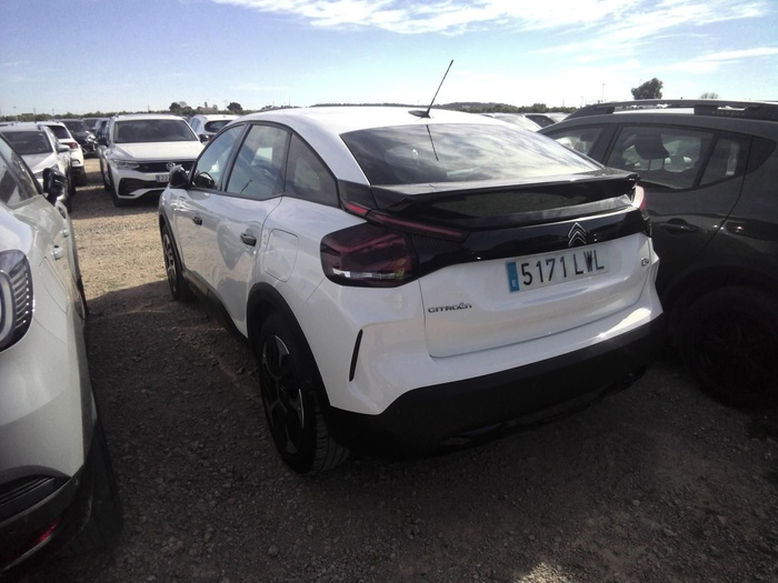 Citroen C4 BlueHDi 110 S&S Feel 81 kW (110 CV) Vehículo usado en Madrid Citroen C4 BlueHDi 110 S&S Feel 81 kW (110 CV) Vehículo usado en Madrid