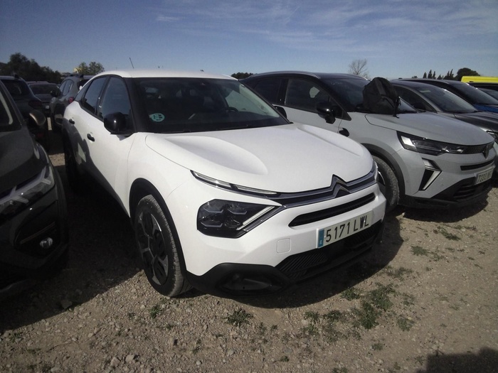 Citroen C4 BlueHDi 110 S&S Feel 81 kW (110 CV) Vehículo usado en Madrid Citroen C4 BlueHDi 110 S&S Feel 81 kW (110 CV) Vehículo usado en Madrid