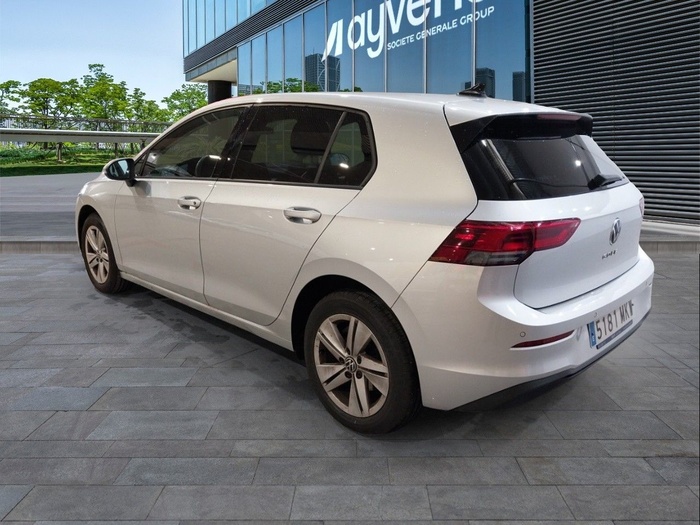 Volkswagen Golf Life 2.0 TDI 85 kW (115 CV) Vehículo usado en Madrid Volkswagen Golf Life 2.0 TDI 85 kW (115 CV) Vehículo usado en Madrid