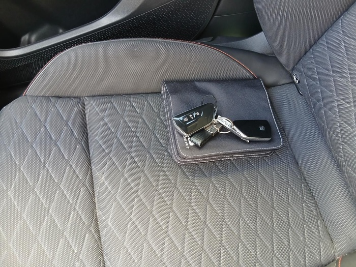 SEAT León 1.5 eTSI S&S FR Go L DSG 110 kW (150 CV) Vehículo usado en Madrid SEAT León 1.5 eTSI S&S FR Go L DSG 110 kW (150 CV) Vehículo usado en Madrid