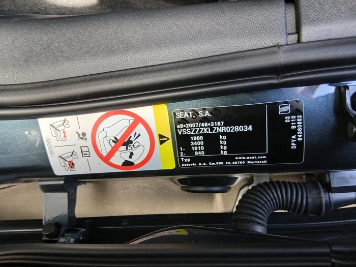 SEAT León 1.5 eTSI S&S FR Go L DSG 110 kW (150 CV) Vehículo usado en Madrid SEAT León 1.5 eTSI S&S FR Go L DSG 110 kW (150 CV) Vehículo usado en Madrid