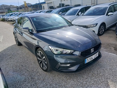 SEAT León 1.5 eTSI S&S FR Go L DSG 110 kW (150 CV) 4 SEAT León 1.5 eTSI S&S FR Go L DSG 110 kW (150 CV) 4