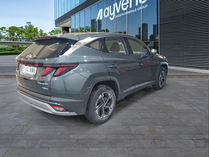 Hyundai Tucson 1.6T HEV Klass AT 158 kW (215 CV) Vehículo usado en Madrid Hyundai Tucson 1.6T HEV Klass AT 158 kW (215 CV) Vehículo usado en Madrid