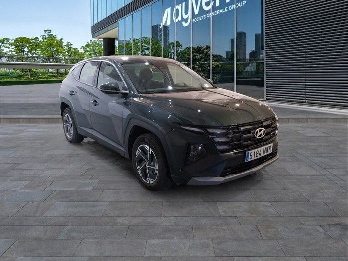 Hyundai Tucson 1.6T HEV Klass AT 158 kW (215 CV) Vehículo usado en Madrid Hyundai Tucson 1.6T HEV Klass AT 158 kW (215 CV) Vehículo usado en Madrid