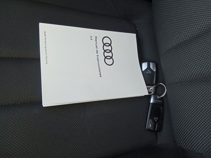 Audi A4 Advanced 30 TDI 100 kW (136 CV) S tronic Vehículo usado en Madrid Audi A4 Advanced 30 TDI 100 kW (136 CV) S tronic Vehículo usado en Madrid