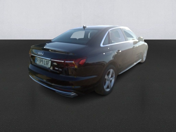 Audi A4 Advanced 30 TDI 100 kW (136 CV) S tronic Vehículo usado en Madrid Audi A4 Advanced 30 TDI 100 kW (136 CV) S tronic Vehículo usado en Madrid