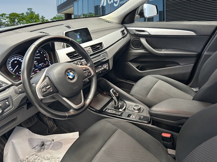 BMW X2 sDrive18d 110 kW (150 CV) Vehículo usado en Madrid BMW X2 sDrive18d 110 kW (150 CV) Vehículo usado en Madrid