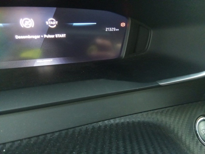 Peugeot 2008 PureTech 100 S&S Allure 75 kW (100 CV) Vehículo usado en Madrid Peugeot 2008 PureTech 100 S&S Allure 75 kW (100 CV) Vehículo usado en Madrid