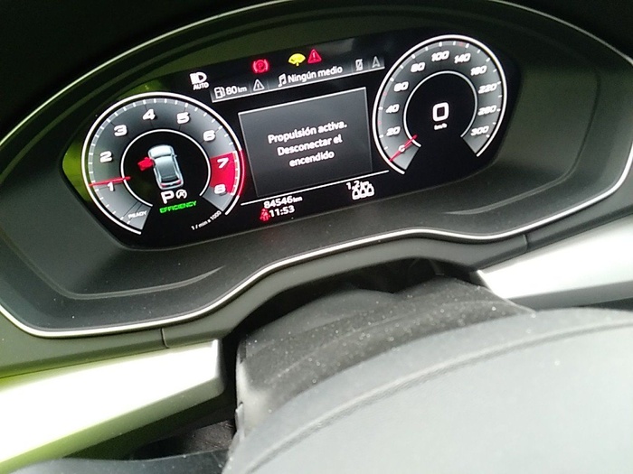 Audi Q5 Advanced 45 TFSI quattro 195 kW (265 CV) S tronic Vehículo usado en Madrid Audi Q5 Advanced 45 TFSI quattro 195 kW (265 CV) S tronic Vehículo usado en Madrid