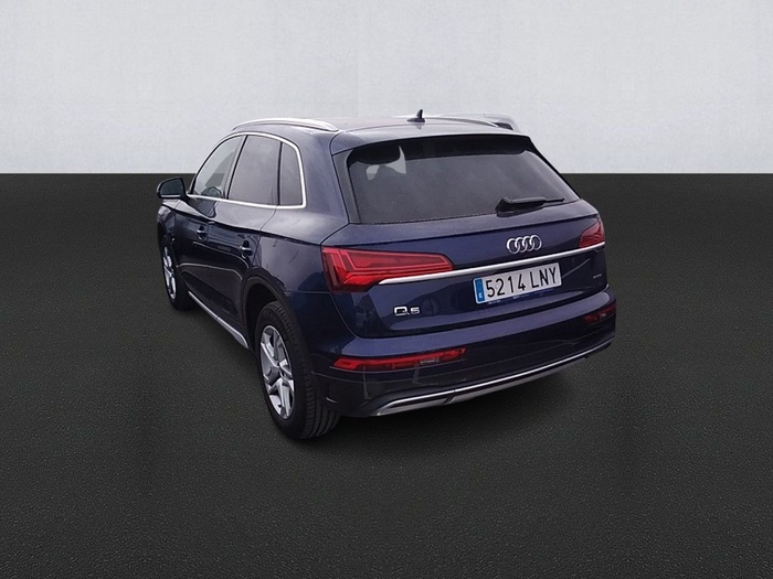 Audi Q5 Advanced 45 TFSI quattro 195 kW (265 CV) S tronic Vehículo usado en Madrid Audi Q5 Advanced 45 TFSI quattro 195 kW (265 CV) S tronic Vehículo usado en Madrid