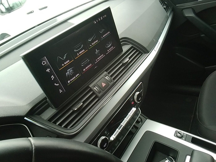 Audi Q5 Advanced 45 TFSI quattro 195 kW (265 CV) S tronic Vehículo usado en Madrid Audi Q5 Advanced 45 TFSI quattro 195 kW (265 CV) S tronic Vehículo usado en Madrid