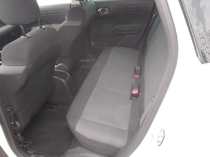 Citroen C3 Aircross BlueHDi 110 S&S Feel 81 kW (110 CV) Vehículo usado en Madrid Citroen C3 Aircross BlueHDi 110 S&S Feel 81 kW (110 CV) Vehículo usado en Madrid