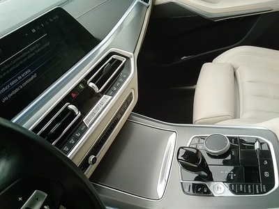 BMW X5 xDrive45e 290 kW (394 CV) 10 BMW X5 xDrive45e 290 kW (394 CV) 10