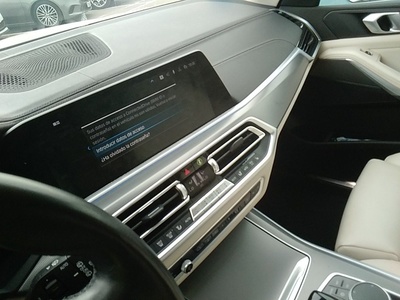 BMW X5 xDrive45e 290 kW (394 CV) 9 BMW X5 xDrive45e 290 kW (394 CV) 9